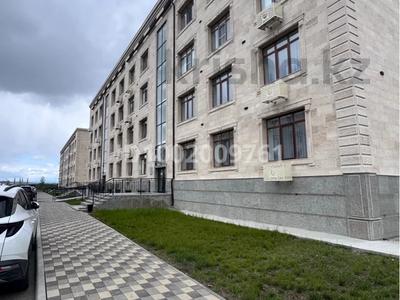 4-комнатная квартира · 140 м² · 4/4 этаж, Есенберлина 43/1 за 57.5 млн 〒 в Усть-Каменогорске