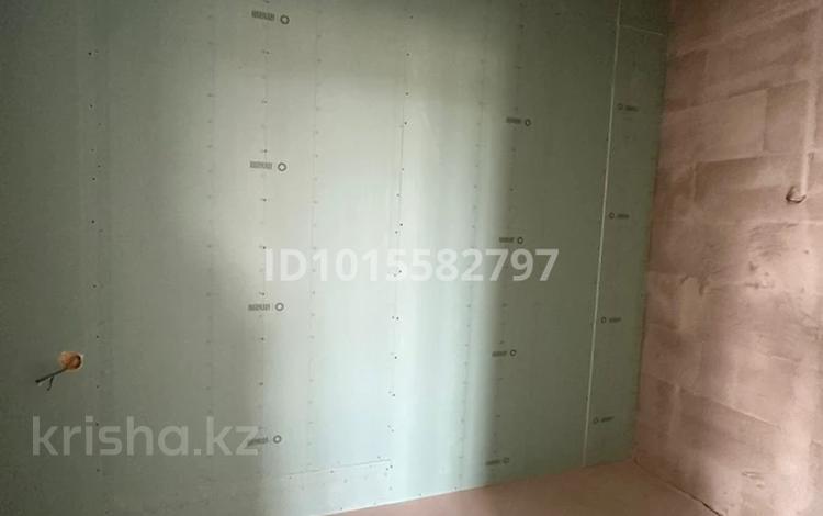 2-бөлмелі пәтер · 60 м² · 4/12 қабат, мкр Акжайык, Вдоль пр. Байдибек би 113/2, бағасы: 100 000 ₸ в Шымкенте, Абайский р-н — фото 2