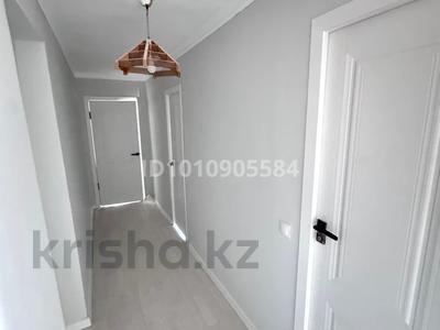 5-бөлмелі пәтер · 81 м² · 4/4 қабат, Абай даңғылвы 44, бағасы: 18 млн 〒 в 