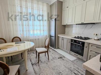 2-бөлмелі пәтер · 80 м² · 2/7 қабат, Алдабергенова 15, бағасы: 65 млн ₸ в Талдыкоргане, мкр Болашак