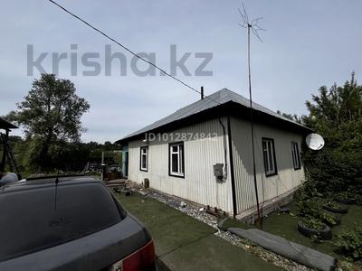 Жеке үй · 2 бөлме · 64 м² · 8 сот., Кузнечная 3, бағасы: 3.7 млн ₸ в Алтае