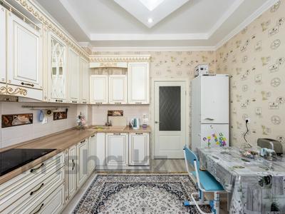 3-бөлмелі пәтер · 98 м² · 8/13 қабат, Абикен Бектуров 7, бағасы: 50.3 млн ₸ в Астане, Нура р-н