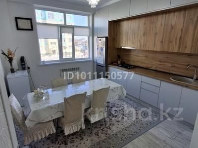 2-комнатная квартира · 70 м² · 2/5 этаж, мкр Самал, Мкрн Самал 15 за 31 млн 〒 в Атырау