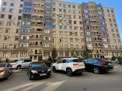 4-бөлмелі пәтер, 170 м², 9/9 қабат, 17-й мкр 27, бағасы: 65 млн 〒 в Актау, 17-й мкр