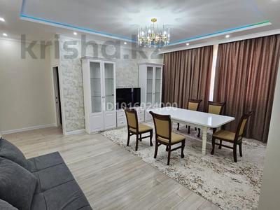 2-бөлмелі пәтер · 90 м² · 3/3 қабат, Самал-2 ш/а., Адгама Каримова 117, бағасы: 33 млн ₸ в Атырау, мкр Самал-2
