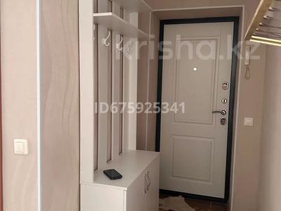 Аренда квартир в Шымкенте: 1-комнатная квартира · 35 м² · 4/5 этаж · помесячно, проспект Бауржан Момышулы 3 — Туркестанская за 150 000 〒 1-комнатная квартира · 35 м² · 4/5 этаж · помесячно, проспект Бауржан Момышулы 3 — Туркестанская за 150 000 〒 в Шымкенте, Аль-Фарабийский р-н