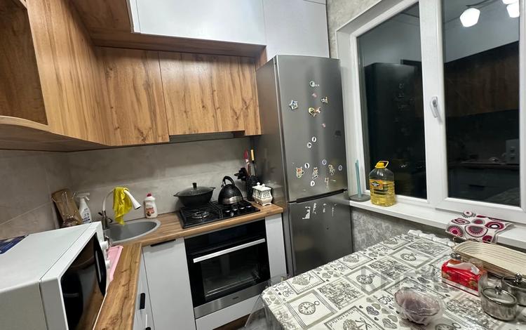 3-бөлмелі пәтер · 60 м² · 4/5 қабат, Мкр Самал, бағасы: 21 млн ₸ в Талдыкоргане, мкр Самал — фото 2