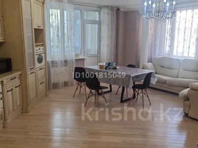 4-комнатная квартира · 247 м² · 4/12 этаж, Генерала Дюсенова 22 за 600 000 〒 в Павлодаре