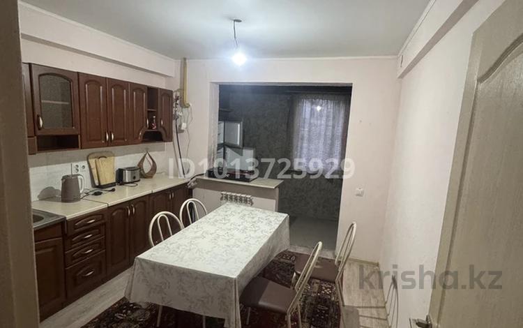 3-бөлмелі пәтер · 65 м² · 1/5 қабат, Алтын орда 6/49 — Алтын орда улица, бағасы: 250 000 ₸ в Алматы, Наурызбайский р-н — фото 2