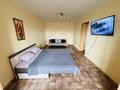 1-бөлмелі пәтер · 54 м² · 6/7 қабат, мкр 12 63 — Центральная мечеть, Сити шоп, скейт парк, клиники, бағасы: 9 000 ₸ в Актобе — фото 2