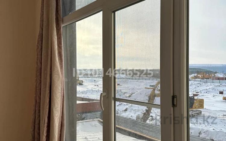 1-комнатная квартира · 30 м² · 2/6 этаж, Аль-Фараби 76 за 180 000 ₸ в Астане, Есильский р-н — фото 2