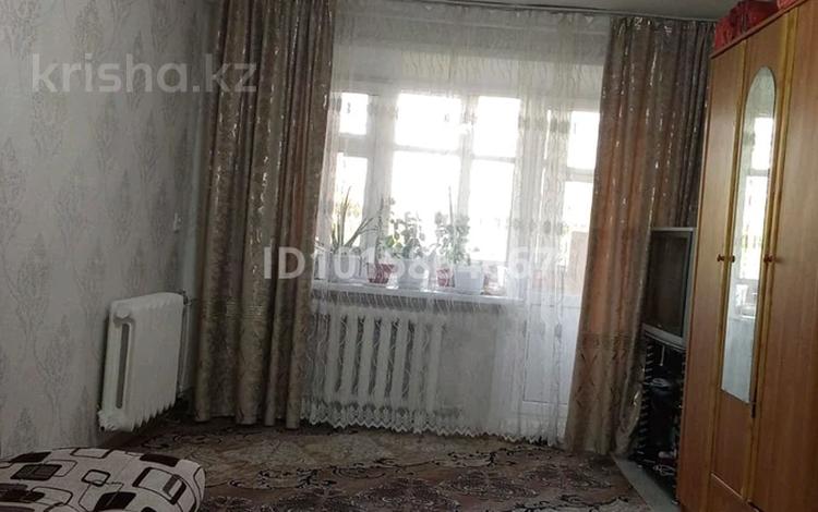 1-бөлмелі пәтер · 33 м² · 4/5 қабат, Республика 39/1, бағасы: 5 млн ₸ в Темиртау — фото 2