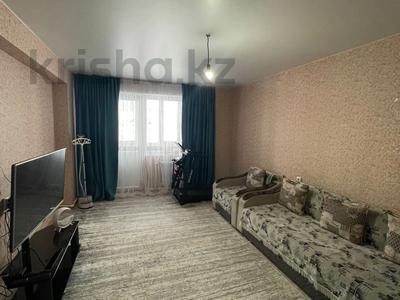 2-комнатная квартира, 72 м², 3/9 этаж, Аль-Фараби 34 за 24.5 млн 〒 в Усть-Каменогорске