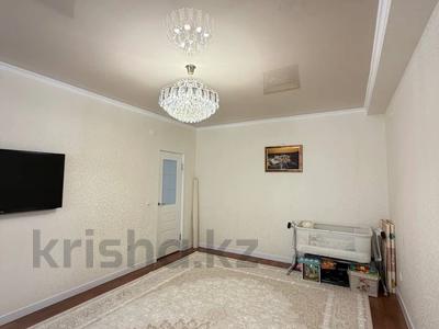 3-комнатная квартира · 84 м² · 5/5 этаж, 17-й мкр 76 за 20.5 млн ₸ в Актау