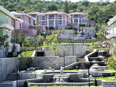 Отдельный дом · 6 комнат · 700 м² · 10 сот., мкр Горный Гигант, Жамакаева 256а за 2.1 млрд ₸ в Алматы, Медеуский р-н