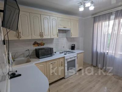3-бөлмелі пәтер · 62.9 м² · 5/5 қабат, пр. Момышулы, бағасы: 18.8 млн ₸ в Темиртау