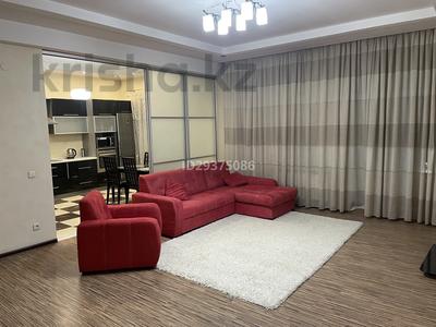 2-бөлмелі пәтер, 80 м², 5/5 қабат ай сайын, Крылова 43, бағасы: 275 000 〒 в Караганде, Казыбек би р-н