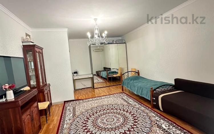 1-комнатная квартира · 54.4 м² · 4/5 этаж, мкр. Алтын орда, Мустафа Шокая за 21.5 млн ₸ в Актобе — фото 2