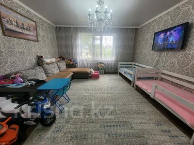 2-комнатная квартира, 54 м², 2/9 этаж, Утепбаева 52 за 18 млн 〒 в Семее