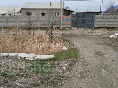 Отдельный дом · 5 комнат · 100 м² · 7.5 сот., Акбиiк 6 — Кирова базар вдоль дороги за 27 млн ₸ в Таразе