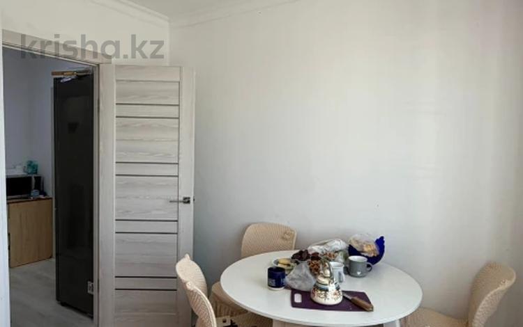 2-комнатная квартира · 49.8 м² · 8/9 этаж, Машхур Жусупа 40 — СРОЧНАЯ ПРОДАЖА за 22.5 млн ₸ в Павлодаре — фото 3