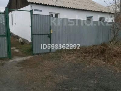 Отдельный дом · 3 комнаты · 80 м² · 12 сот., 5 омская дом 12 5 омская 12 за 9 млн 〒 в Семее, Красный Кордон