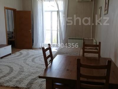 2-комнатная квартира · 60 м² · 3/3 этаж, Алалыкина 11 за 200 000 〒 в Караганде, Казыбек би р-н
