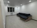 3-комнатная квартира · 104 м² · 5/5 этаж, Желтоксан 1/6 — ТД Караван, Ресторан Лазурный за 200 000 ₸ в Уральске