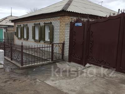 Жеке үй · 3 бөлме · 88 м² · 6 жүзд., Муратская 41, бағасы: 22 млн ₸ в Семее