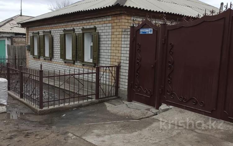 Жеке үй · 3 бөлме · 88 м² · 6 жүзд., Муратская 41, бағасы: 22 млн ₸ в Семее — фото 9