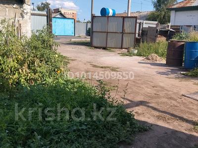 Жеке үй · 3 бөлме · 60 м² · 6 жүзд., Каукена кенжетаева 34 — Пересечение Амангельды - бывшая (2 Южная), бағасы: 25 млн ₸ в Павлодаре