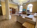 Отдельный дом · 10 комнат · 950 м² · 20 сот., мкр Акбулак — Рыскулова и Шарипова за 399.5 млн ₸ в Алматы, Алатауский р-н — фото 13
