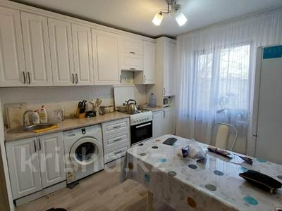 2-комнатная квартира · 52.6 м² · 5/5 этаж, мкр Аксай-3А 62 — Яссауи за 34 млн ₸ в Алматы, Ауэзовский р-н