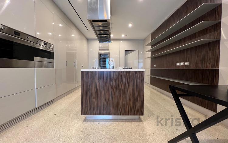 6-комнатная квартира · 600 м² · 4/6 этаж, Мирас 188/2 за 5 млн 〒 в Алматы, Бостандыкский р-н — фото 2