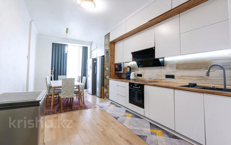 3-комнатная квартира · 115 м² · 11/20 этаж, мкр Мамыр-1 26/1 за 101 млн ₸ в Алматы, Ауэзовский р-н — фото 5