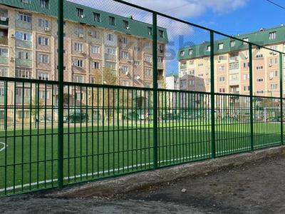 3-комнатная квартира · 65 м² · 3/5 этаж, мкр Нурсая 58 за 25 млн 〒 в Атырау