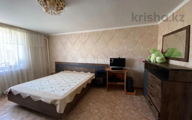Жеке үй · 4 бөлме · 150 м² · 13 жүзд., Ақбұлым ш/а., Бесбаева 13 — Находится рядом с магазином Бексултан, бағасы: 20 млн ₸ в Таразе, мкр Акбулым — фото 2