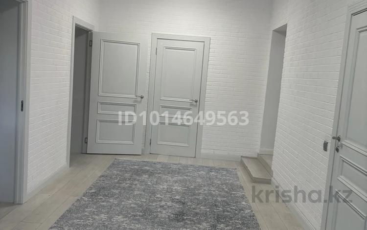 Жеке үй · 4 бөлме · 260 м² · 5 жүзд., Бейбтшлик 188, бағасы: 550 000 ₸ в Коянкусе — фото 2