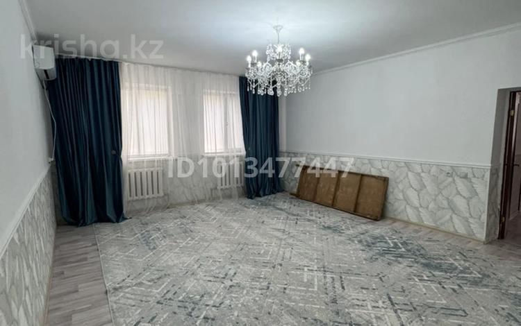5-комнатная квартира · 160 м², пгт Балыкши, Білге қаған 7 за 200 000 ₸ в Атырау — фото 2