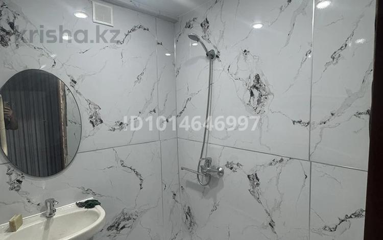 2-комнатная квартира · 46 м² · 4/5 этаж, Ауэзова 27 — Океан за 150 000 ₸ в Семее — фото 2