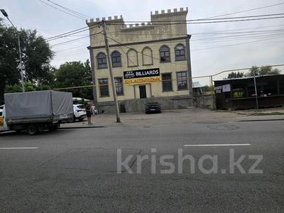 Отдельный дом · 20 комнат · 1200 м² · 10 сот., мкр Калкаман-1, Ашимова 3 — Толе би за 350 млн ₸ в Алматы, Наурызбайский р-н