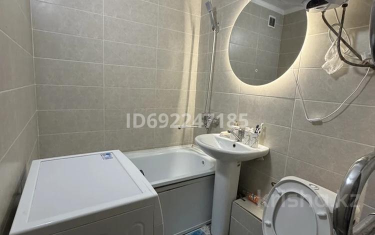 2-бөлмелі пәтер · 45 м² · 4/5 қабат, Майкудук, 12й микрорайон 30 — Возле мактуб, бағасы: 11.5 млн ₸ в Караганде, Алихана Бокейханова р-н — фото 2