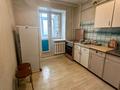 1-комнатная квартира, 34 м², 2/5 этаж, Акимжанова за 6.2 млн 〒 в Актобе, мкр. Курмыш — фото 2