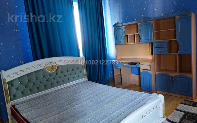 3-комнатная квартира · 110 м² · 4/13 этаж, Кунаева 42 за 250 000 ₸ в Шымкенте, Аль-Фарабийский р-н — фото 6