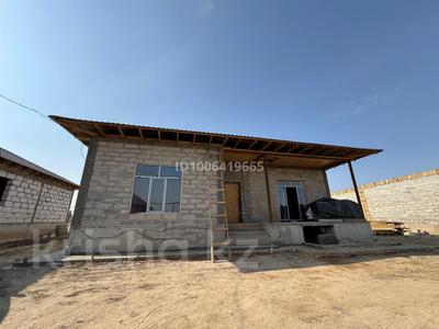 Отдельный дом · 4 комнаты · 182 м² · 4 сот., Олимпийская деревня за 25.7 млн 〒 в Кемертогане