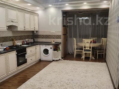 3-комнатная квартира · 66 м² · 4/4 этаж, мкр Аксай-5 25 за 50 млн ₸ в Алматы, Ауэзовский р-н