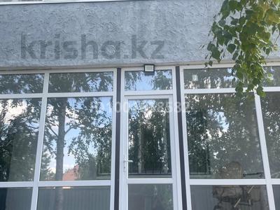 Отдельный дом · 6 комнат · 220 м² · 17 сот., мкр Астана, Асан Набережная 23 за 60 млн ₸ в Уральске