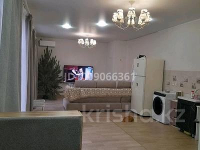 Отдельный дом · 2 комнаты · 85 м² · 5 сот., Российская 94 за 45 млн 〒 в Павлодаре
