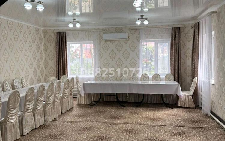 Дом · 3 комнаты · 200 м², Чапаева 97 — Лермонтова за 60 000 〒 в Уральске — фото 25