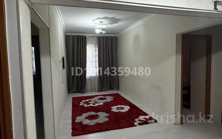 3-комнатная квартира · 60 м² · 3/5 этаж, мкр Верхний Отырар 55 за 280 000 ₸ в Шымкенте, Туран р-н — фото 2